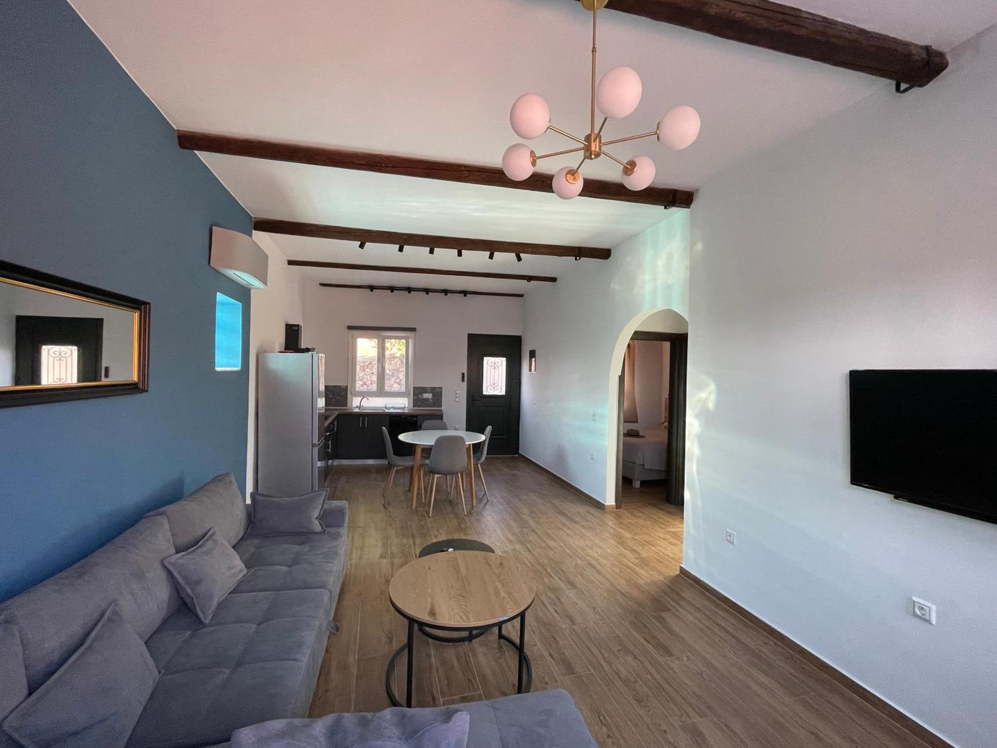 Q Apartments Molyvos Mithimna Extérieur photo